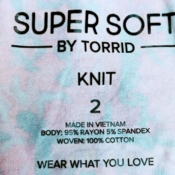 TORRID Plus Size Super Soft Crew Neck Eyelet Yoke Cold Shoulder Top. - Picture 13 of 16